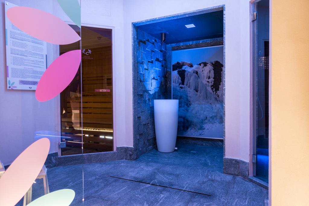 Petit Hotel Когне Екстериор снимка